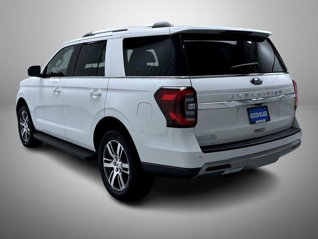 used 2024 Ford Expedition car, priced at $51,540