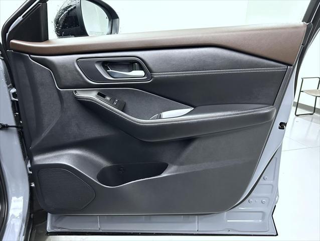 used 2023 Nissan Rogue car, priced at $27,535