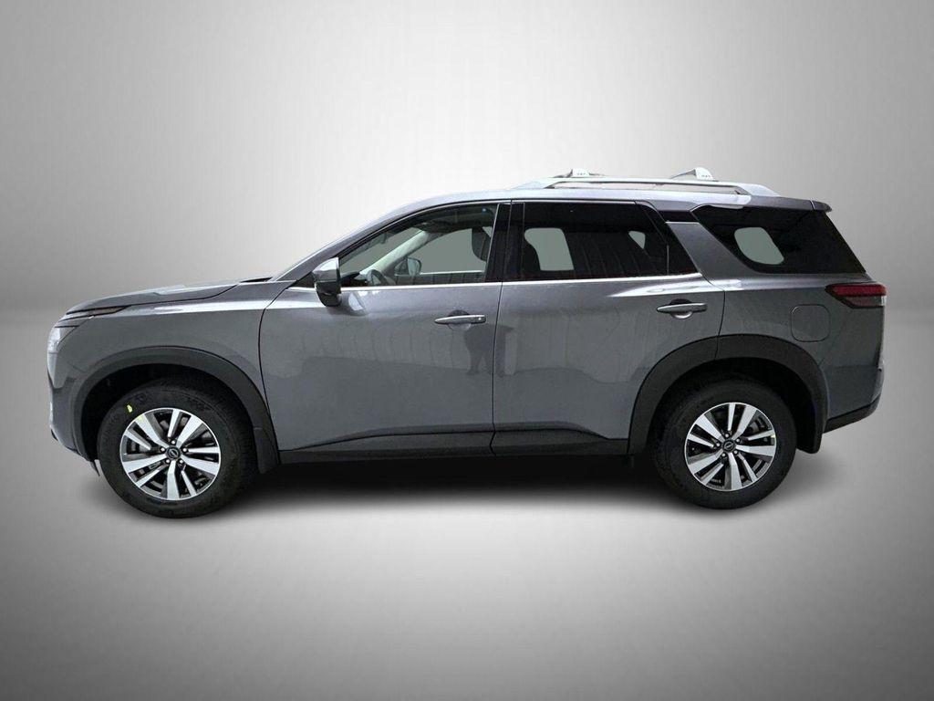 new 2025 Nissan Pathfinder car, priced at $39,324