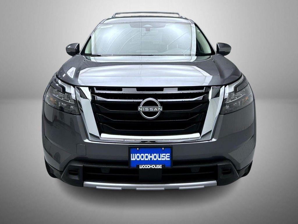 new 2025 Nissan Pathfinder car, priced at $39,324