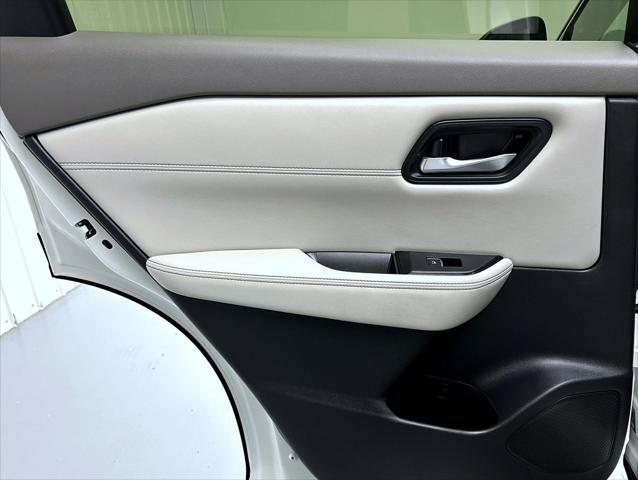 used 2023 Nissan Rogue car, priced at $30,971
