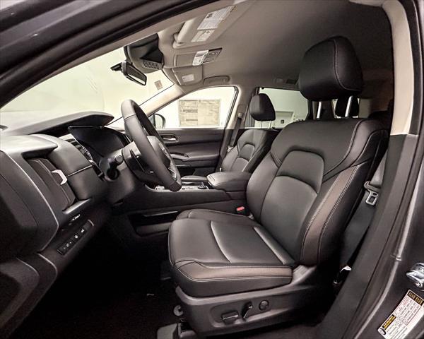 new 2025 Nissan Pathfinder car, priced at $42,430