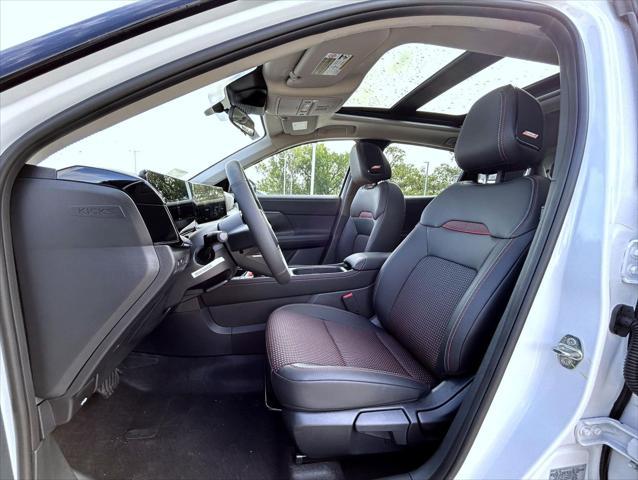 new 2025 Nissan Kicks car, priced at $30,892
