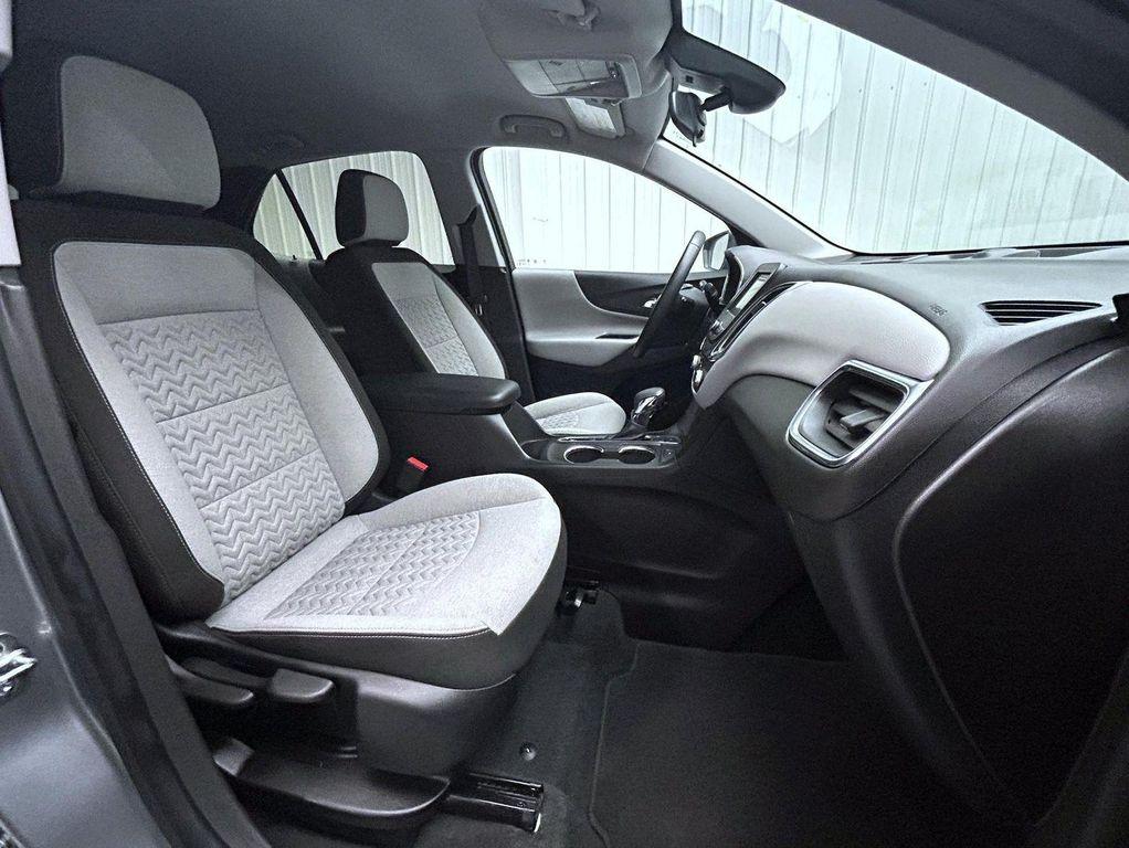 used 2024 Chevrolet Equinox car, priced at $24,623