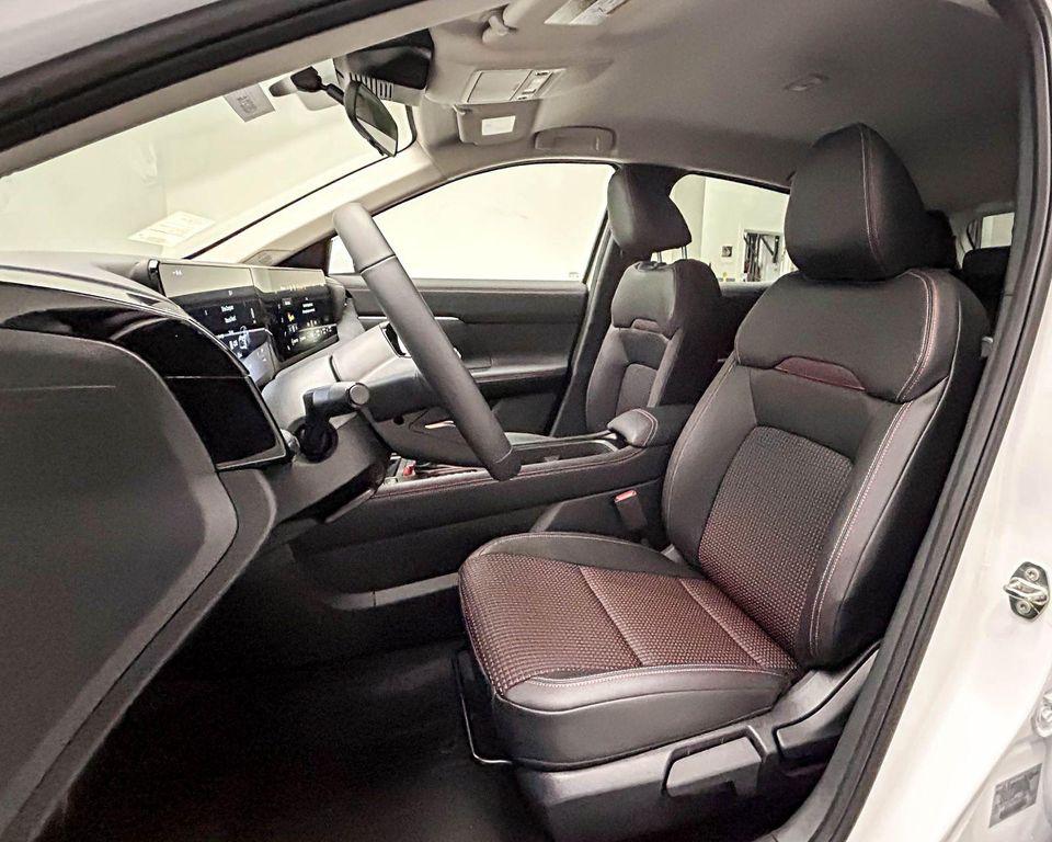 new 2025 Nissan Kicks car, priced at $28,446