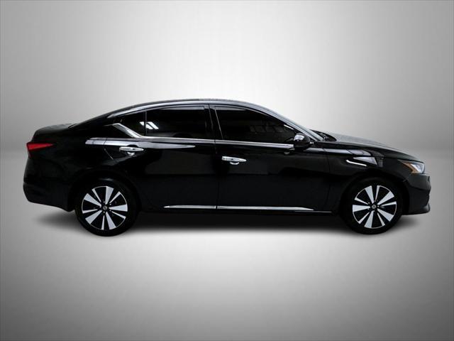 used 2022 Nissan Altima car, priced at $26,477