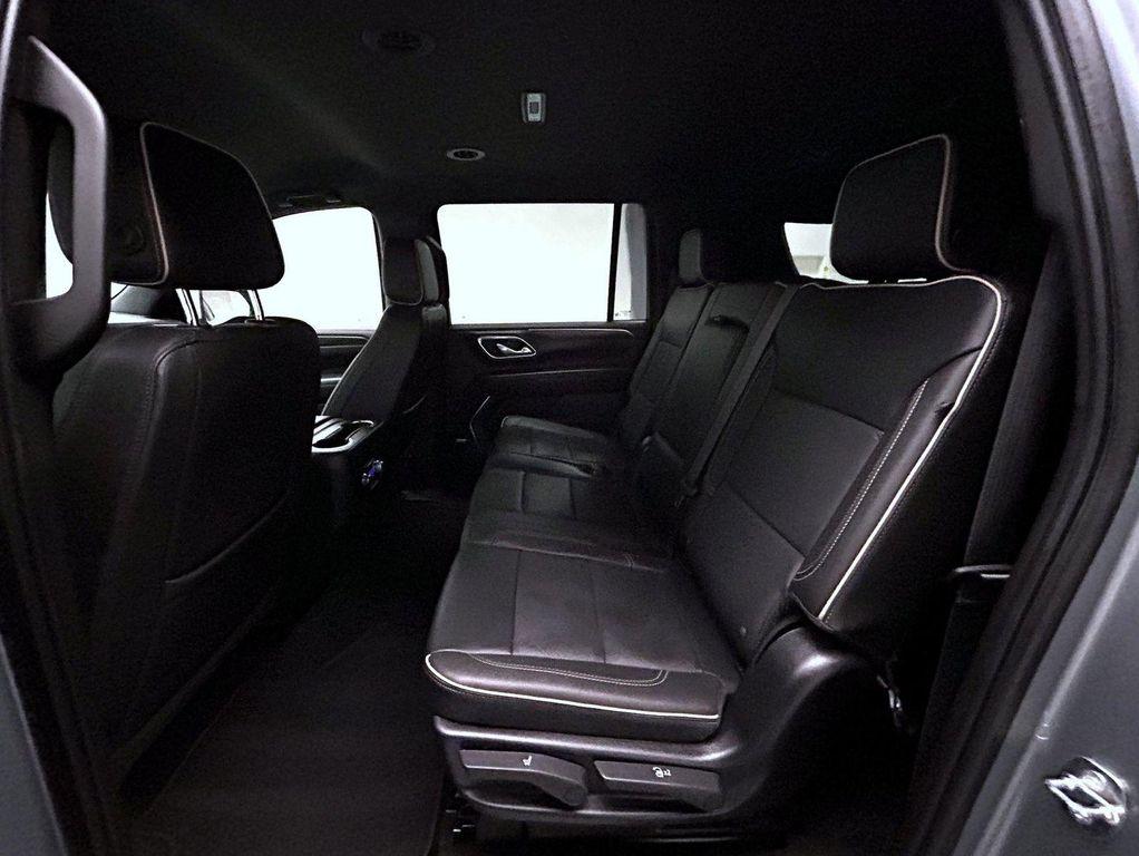 used 2024 GMC Yukon XL car, priced at $61,266