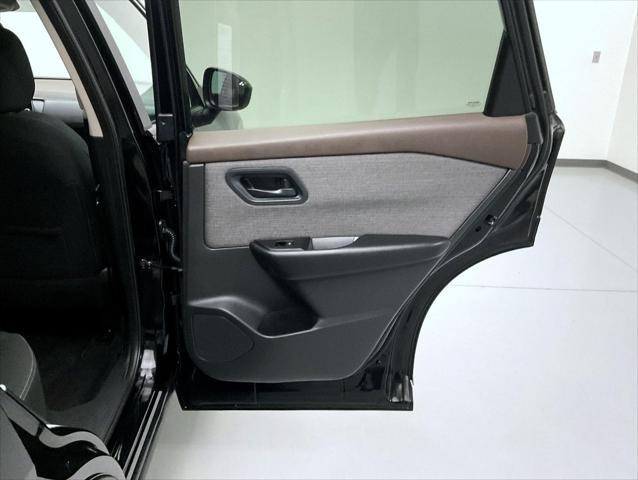 used 2023 Nissan Rogue car, priced at $23,995
