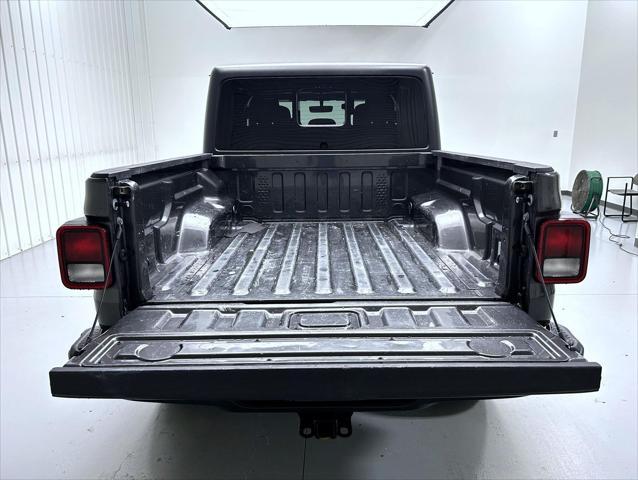 used 2023 Jeep Gladiator car, priced at $31,361