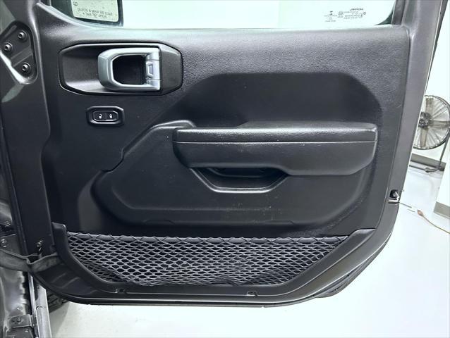 used 2023 Jeep Gladiator car, priced at $31,361