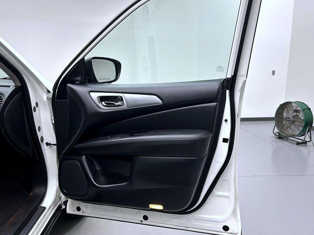 used 2019 Nissan Pathfinder car, priced at $22,995
