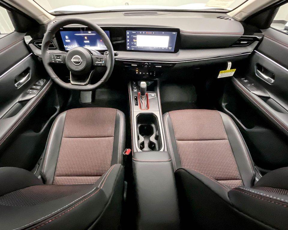 new 2025 Nissan Kicks car, priced at $26,946