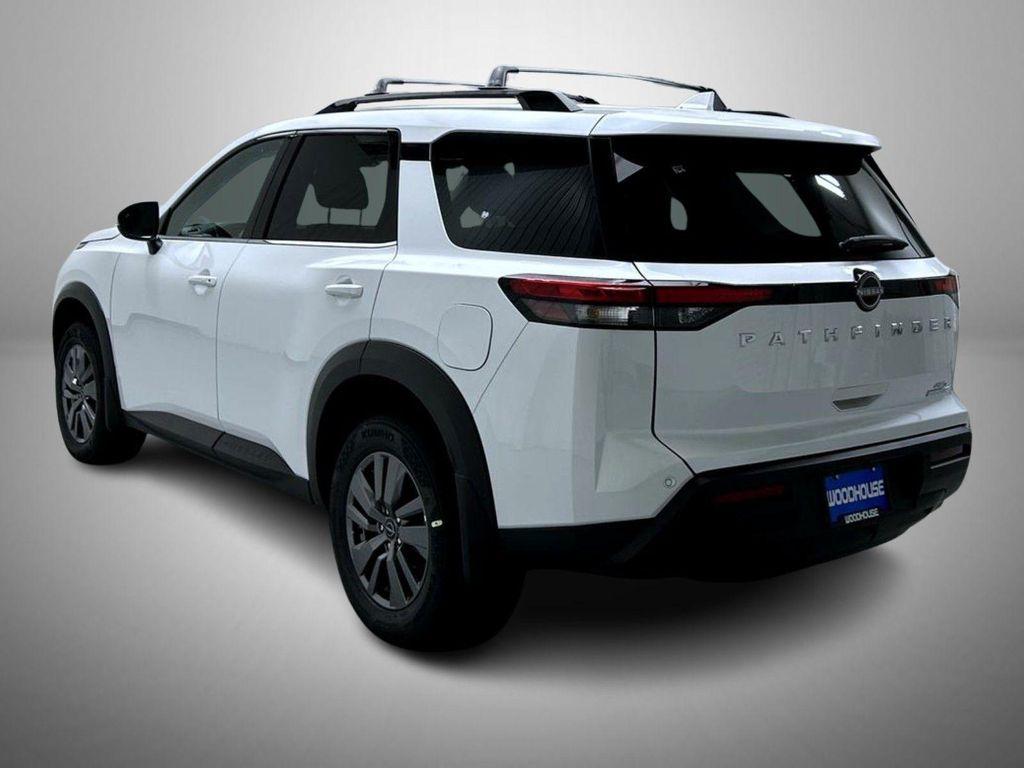 new 2025 Nissan Pathfinder car, priced at $41,177
