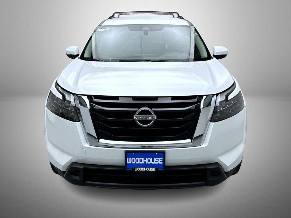 new 2025 Nissan Pathfinder car, priced at $41,177