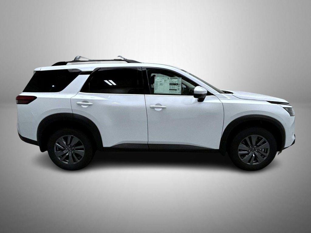 new 2025 Nissan Pathfinder car, priced at $41,177