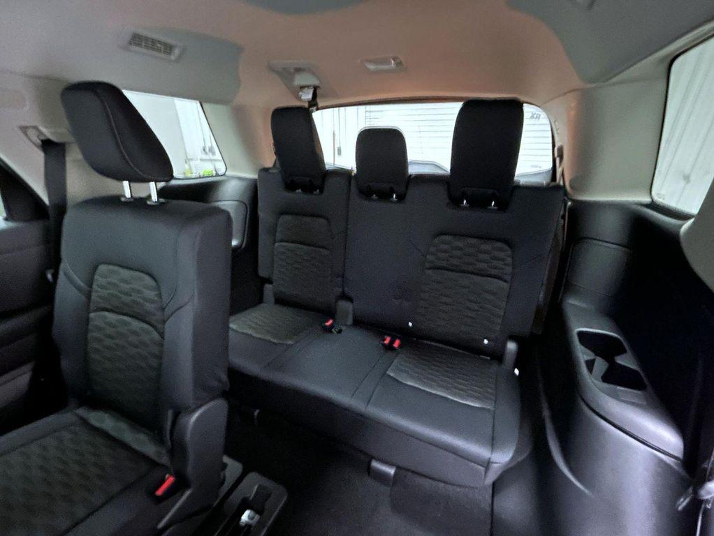 new 2025 Nissan Pathfinder car, priced at $41,177