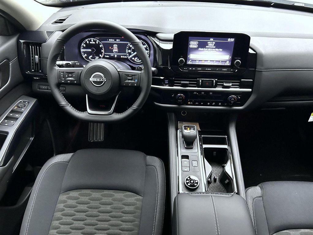 new 2025 Nissan Pathfinder car, priced at $41,177