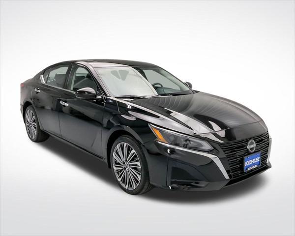 used 2024 Nissan Altima car, priced at $29,295
