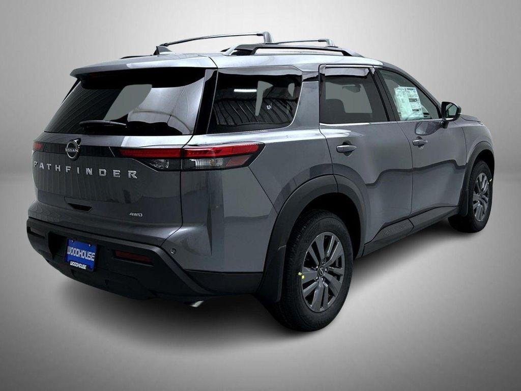 new 2025 Nissan Pathfinder car, priced at $40,658