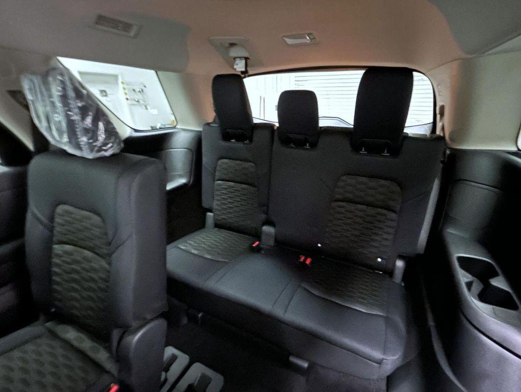new 2025 Nissan Pathfinder car, priced at $40,658