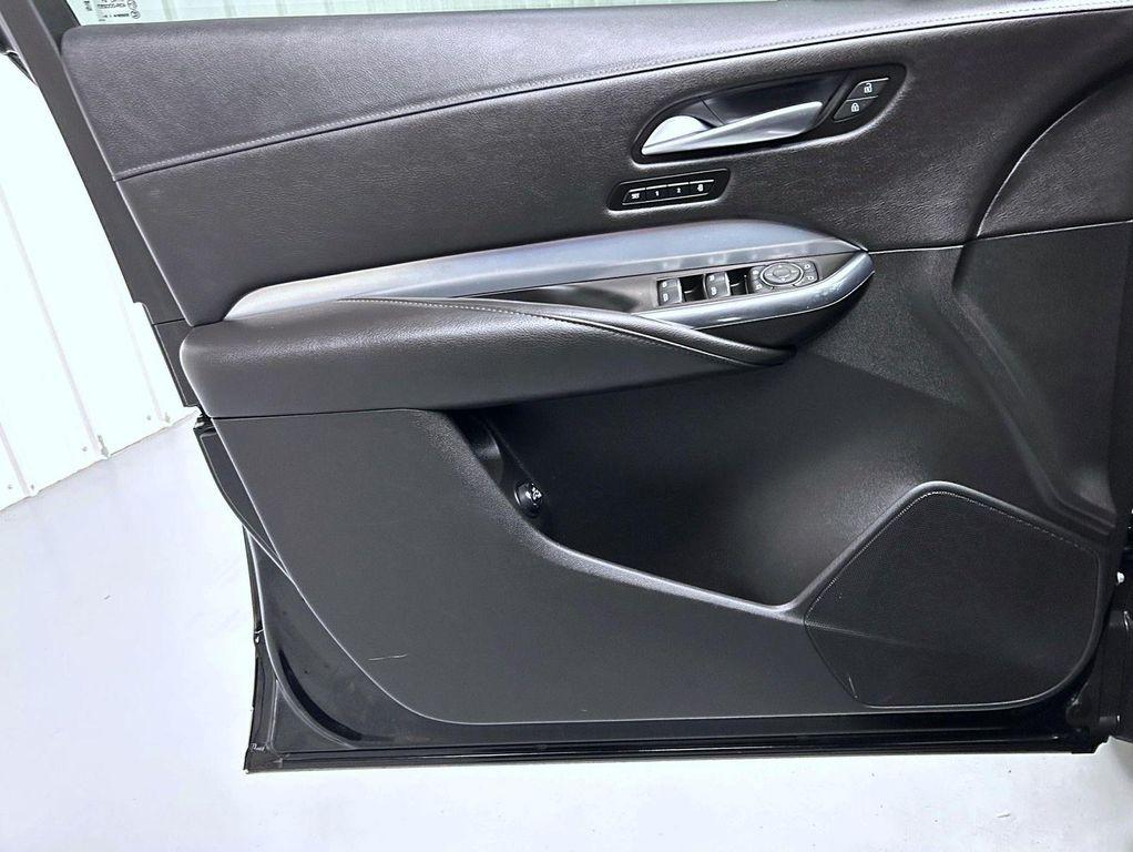 used 2019 Cadillac XT4 car, priced at $22,995