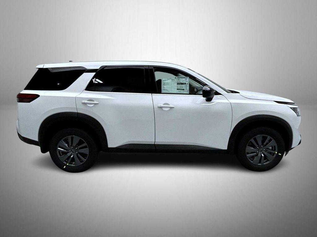 new 2025 Nissan Pathfinder car, priced at $35,571