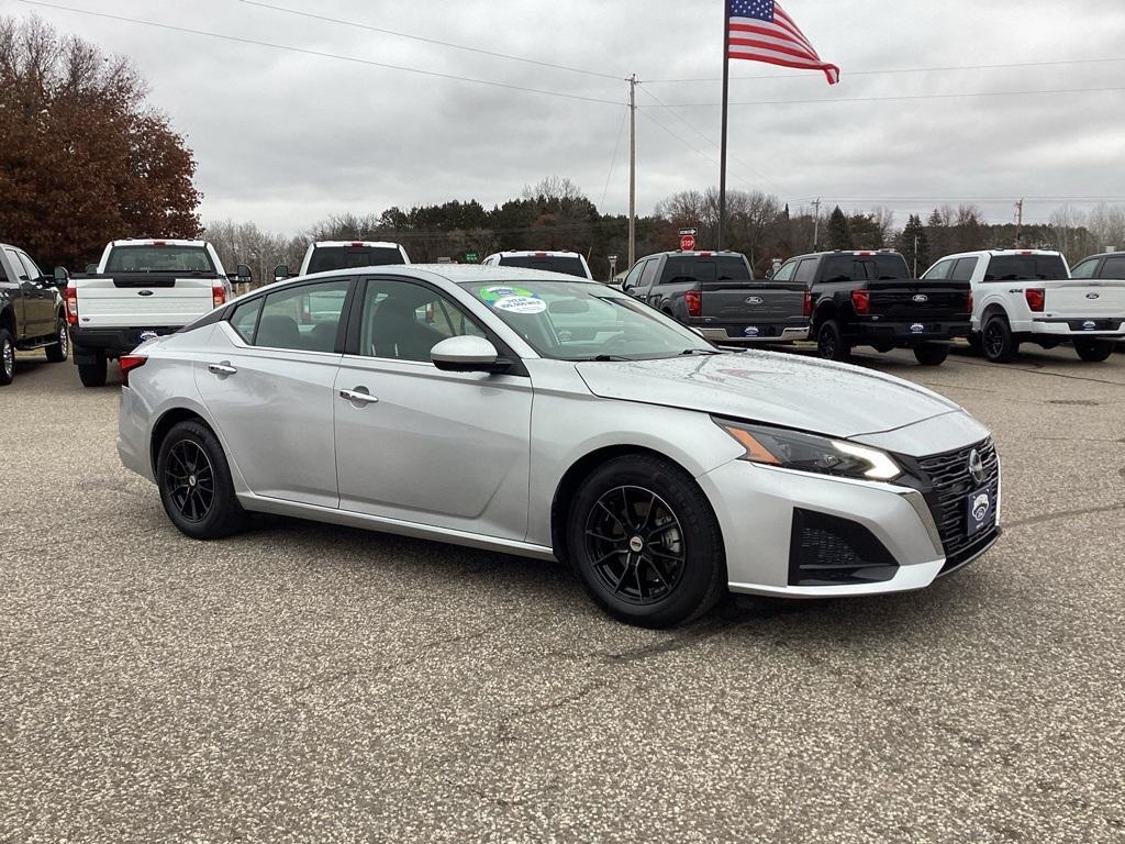 used 2023 Nissan Altima car, priced at $17,899