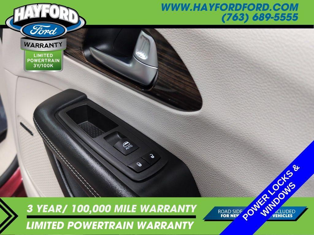 used 2021 Chrysler Pacifica Hybrid car, priced at $28,799