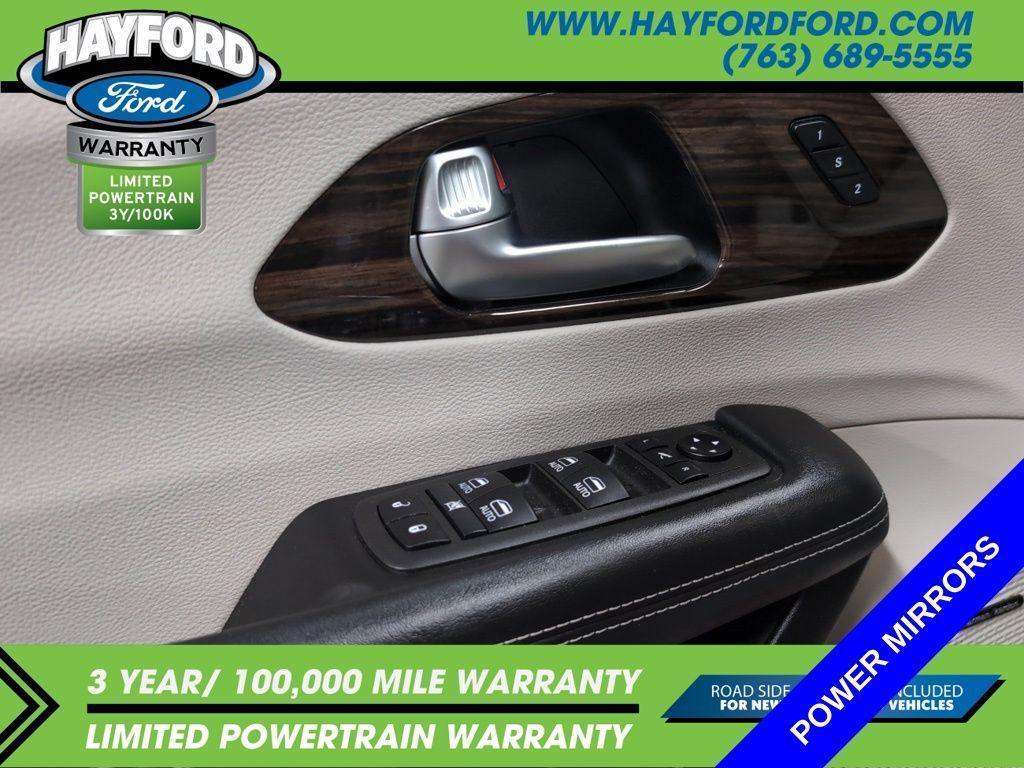 used 2021 Chrysler Pacifica Hybrid car, priced at $28,799