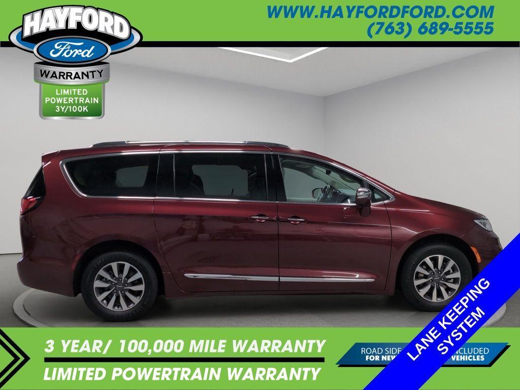 used 2021 Chrysler Pacifica Hybrid car, priced at $28,799