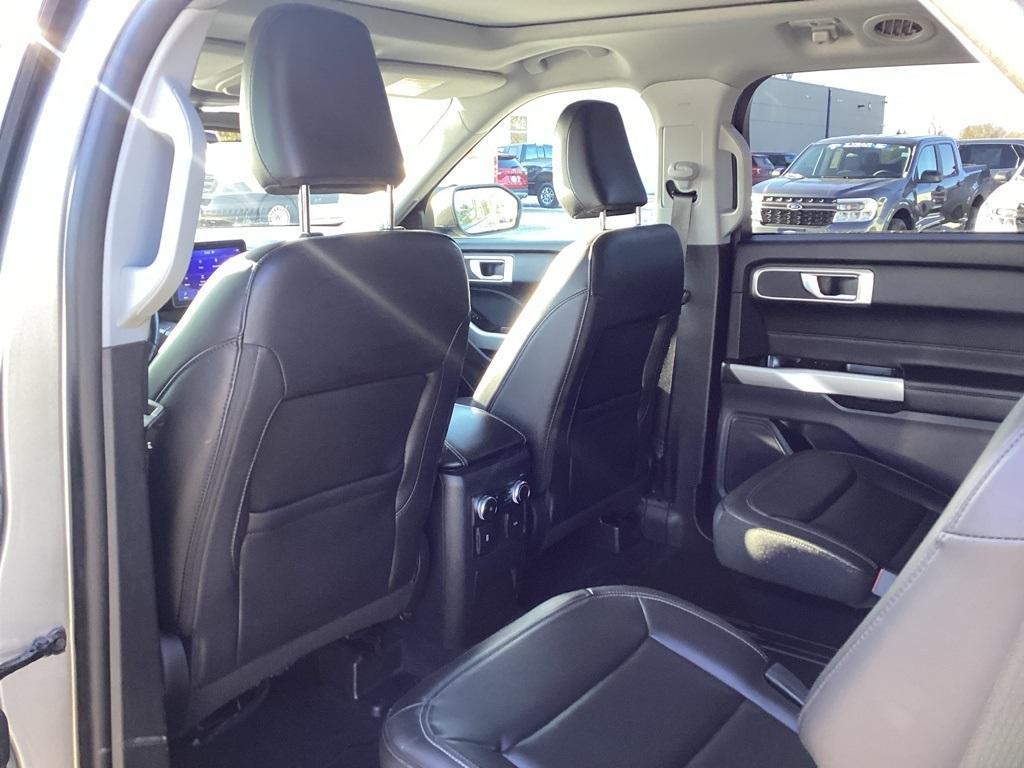 used 2022 Ford Explorer car, priced at $28,999