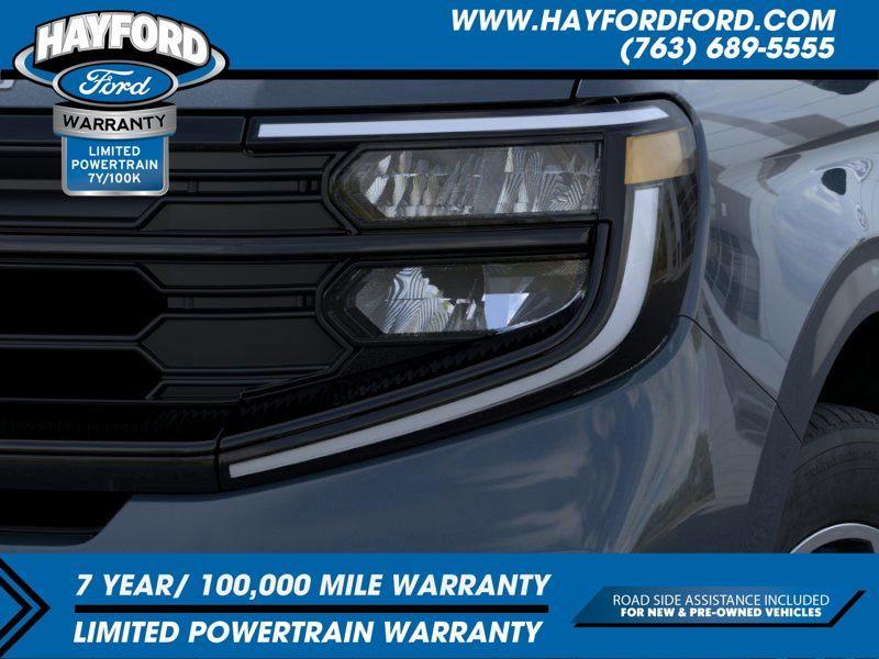 new 2025 Ford Expedition car, priced at $67,298