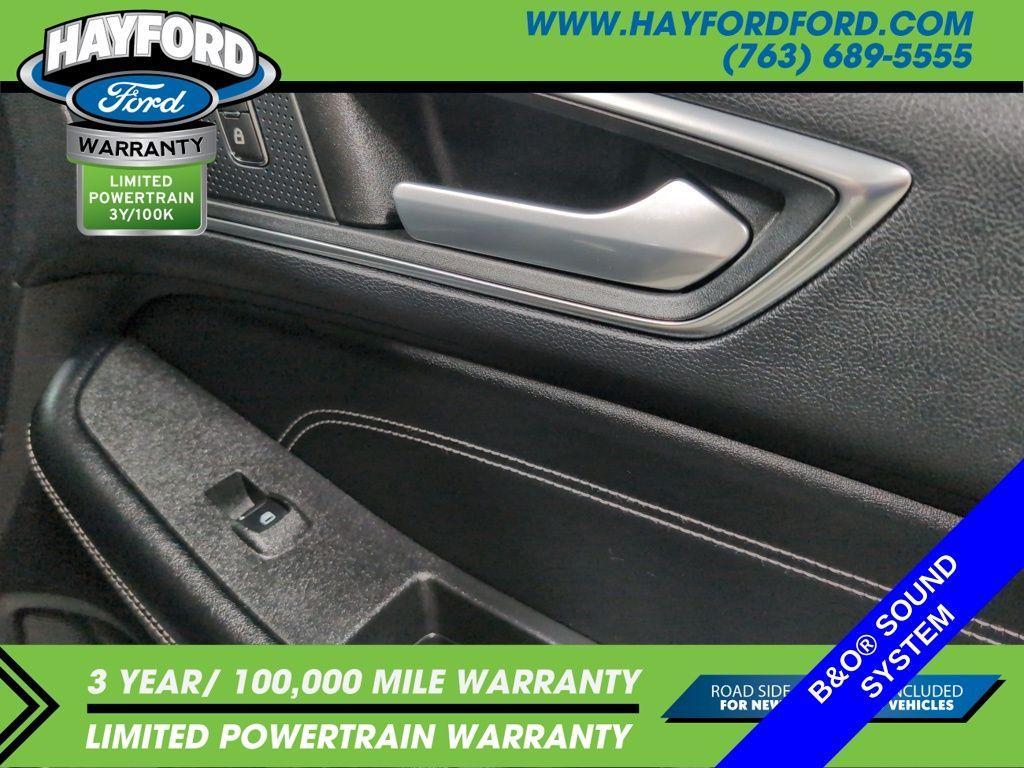 used 2022 Ford Edge car, priced at $29,999