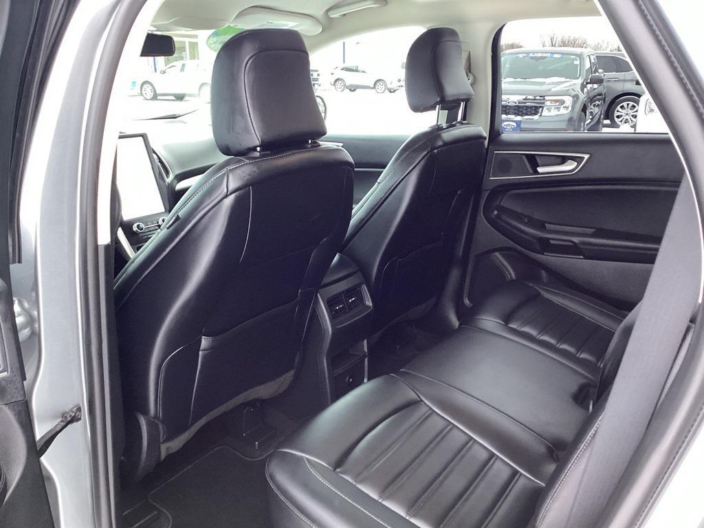 used 2024 Ford Edge car, priced at $26,899