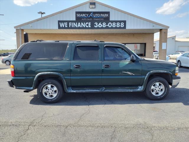 used 2001 Chevrolet Suburban car, priced at $4,995