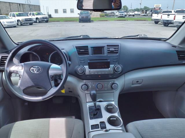 used 2012 Toyota Highlander car, priced at $12,988