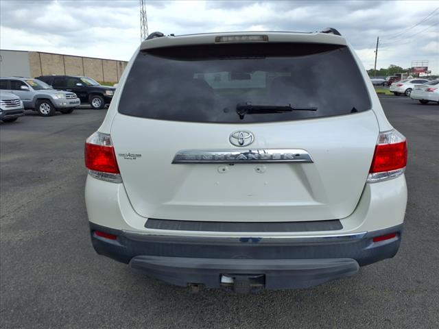 used 2012 Toyota Highlander car, priced at $11,988