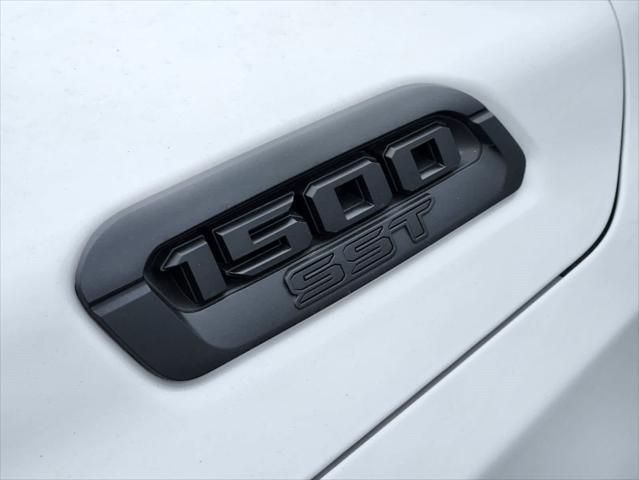 new 2025 Ram 1500 car, priced at $51,438