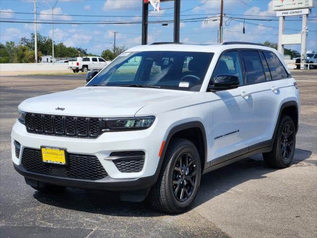 new 2024 Jeep Grand Cherokee car, priced at $42,563