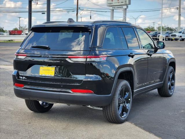 new 2024 Jeep Grand Cherokee car, priced at $41,637