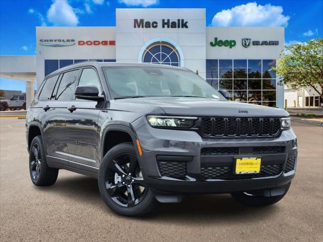 new 2024 Jeep Grand Cherokee L car, priced at $42,581