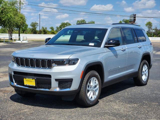 new 2024 Jeep Grand Cherokee L car, priced at $43,856