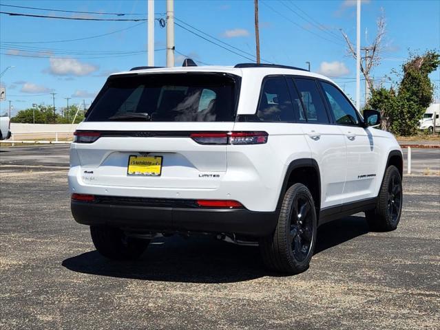 new 2024 Jeep Grand Cherokee car, priced at $42,280