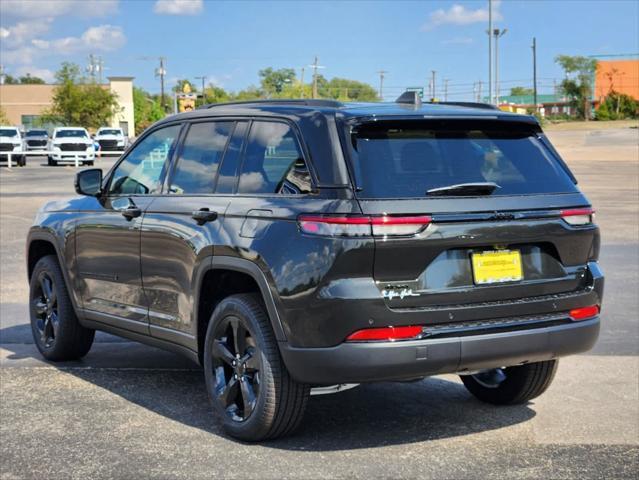 new 2024 Jeep Grand Cherokee car, priced at $42,839