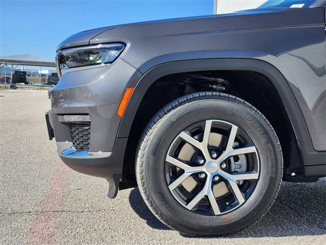 new 2025 Jeep Grand Cherokee L car, priced at $41,845