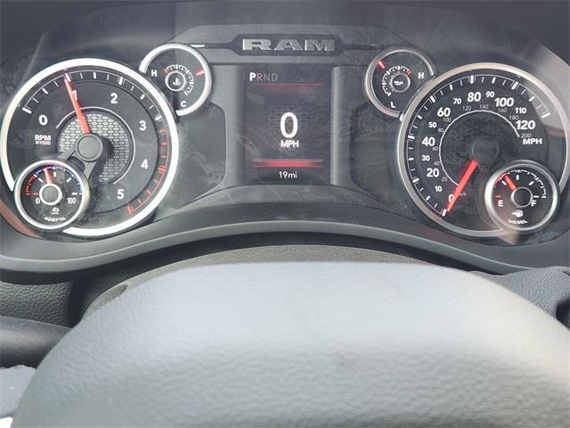 new 2025 Ram 2500 car, priced at $68,115