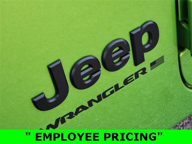 new 2025 Jeep Wrangler car, priced at $44,856