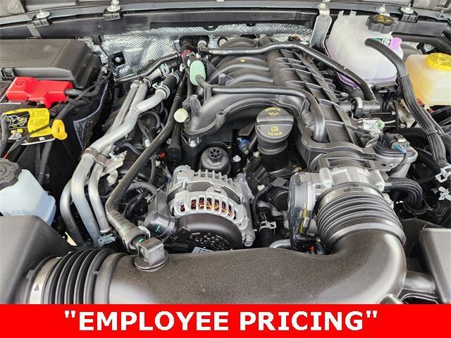 new 2025 Jeep Wrangler car, priced at $47,580