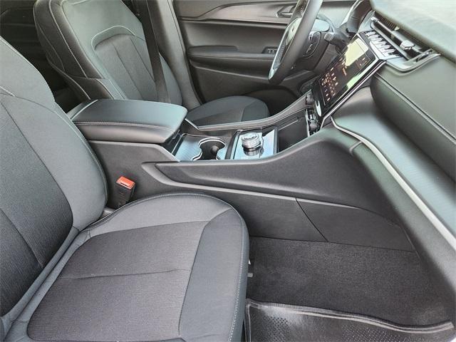 new 2025 Jeep Grand Cherokee L car, priced at $35,950