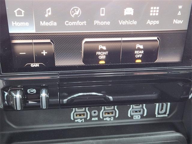 new 2025 Ram 1500 car, priced at $61,606
